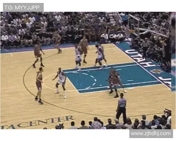 NBA球员转会动态及其对球队阵容和战术布局的深远影响分析